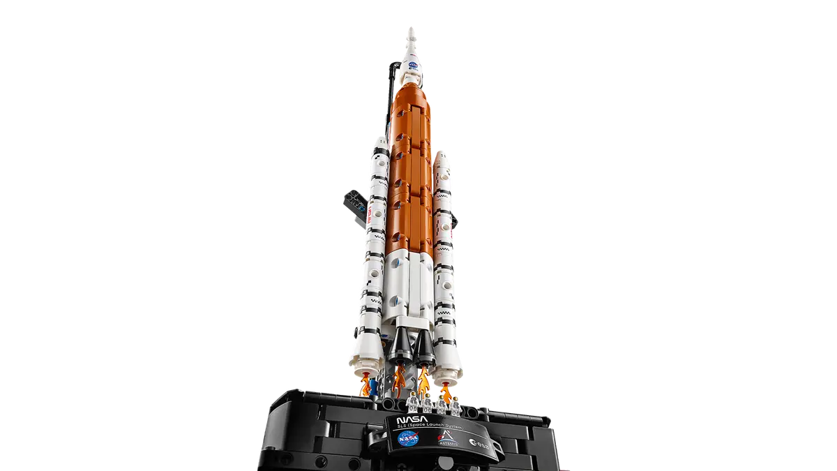 🔥Hot Sale 40% OFF🌟NASA Artemis Space Launch System Rocket